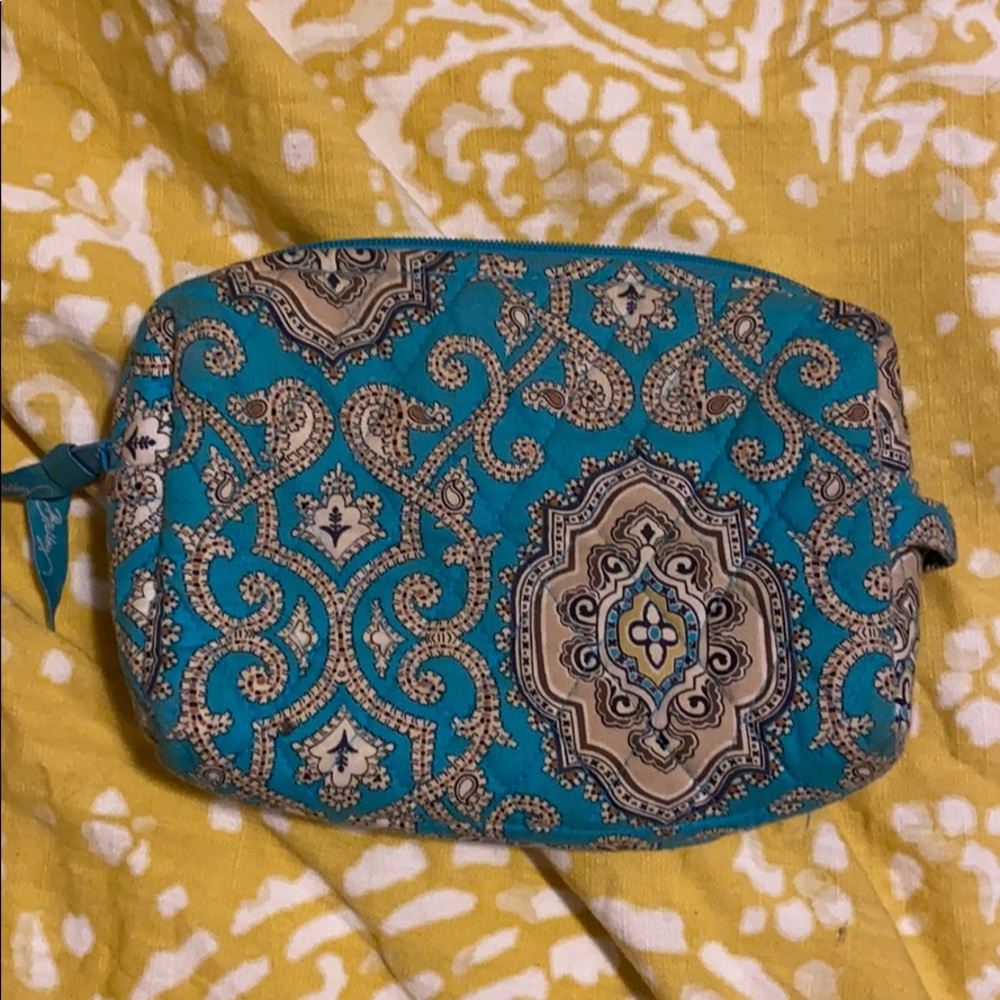 Vera Bradley makeup bag